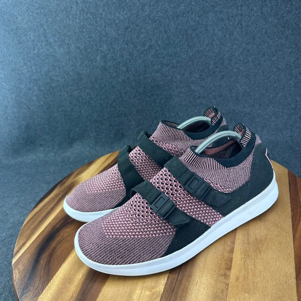 Nike Air Sock Racer Ultra Flyknit Mens 11 Pink Black Buckle Sneakers 898022-003